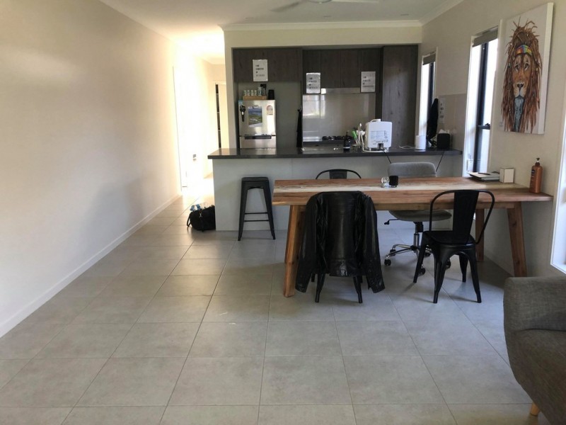 73 Bloom Ave, Coomera QLD 4209