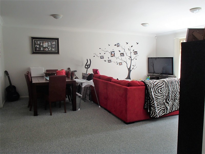 villa @ 11 Waterford Court, Bundall QLD 4217