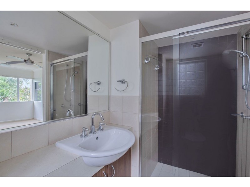 908/33 Clark Street, Biggera Waters QLD 4216