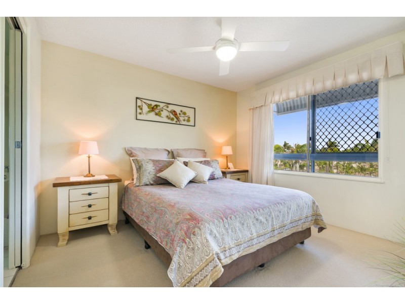 14/3 Landsborough Parade, Golden Beach QLD 4551