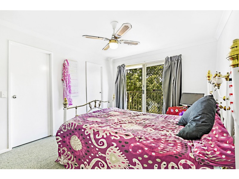 townhouse@11 Waterford, Bundall QLD 4217