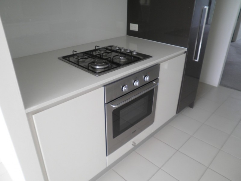 7EL8 / 7 Parkland Boulevard, Brisbane City QLD 4000