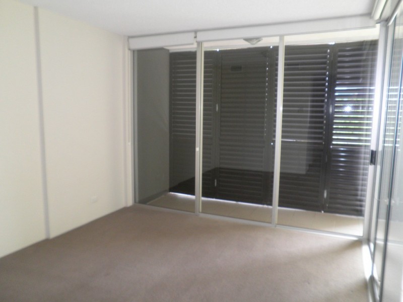 7EL8 / 7 Parkland Boulevard, Brisbane City QLD 4000