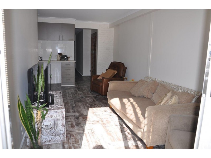 2 Baroona Street, Wurtulla QLD 4575