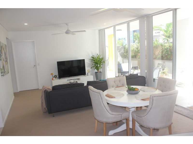 112/33 Lakefront Cres, Varsity Lakes QLD 4227