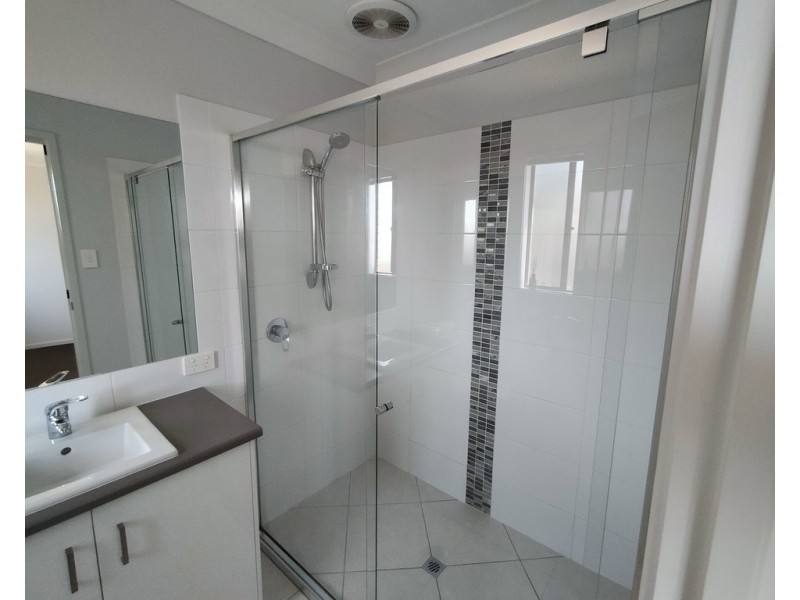 20 Pyrite St, Pimpama QLD 4209