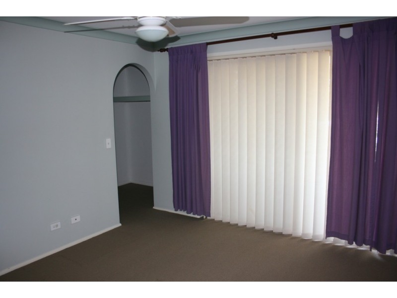 unit 44/33 Edmund Rice Drive, Southport QLD 4215