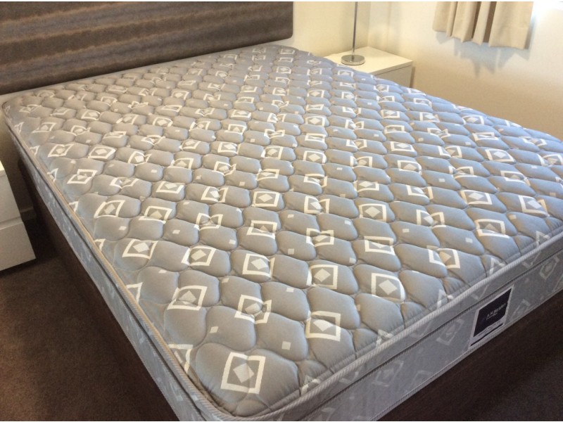 3/2607 Gold Coast Highway, Broadbeach QLD 4218