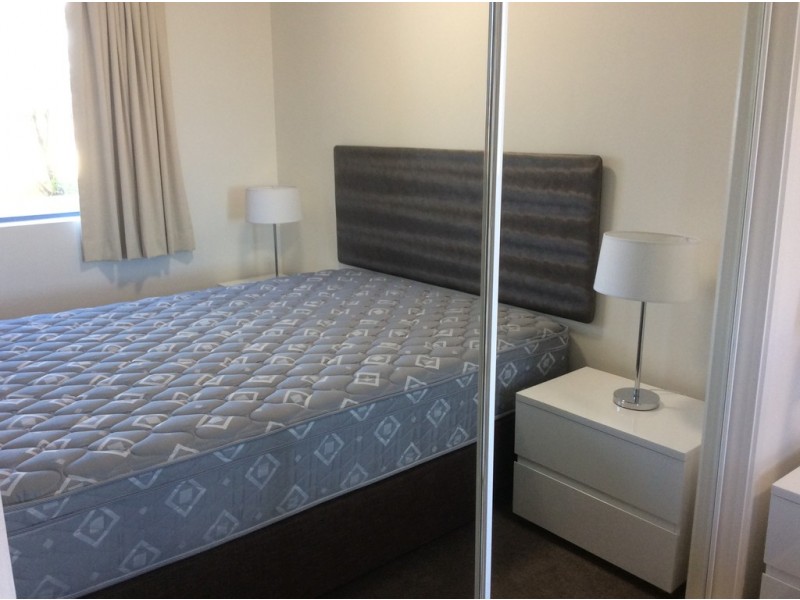 3/2607 Gold Coast Highway, Broadbeach QLD 4218