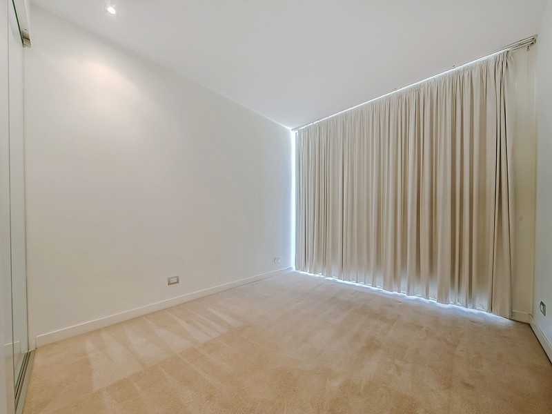 205 Coronation Drive, Milton QLD 4064