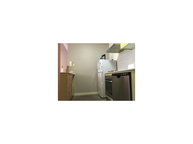 S06 8 Cordelia Street, South Brisbane QLD 4101