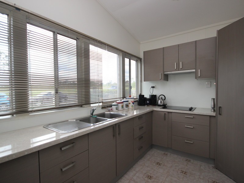42 Bognuda st, Bundamba QLD 4304