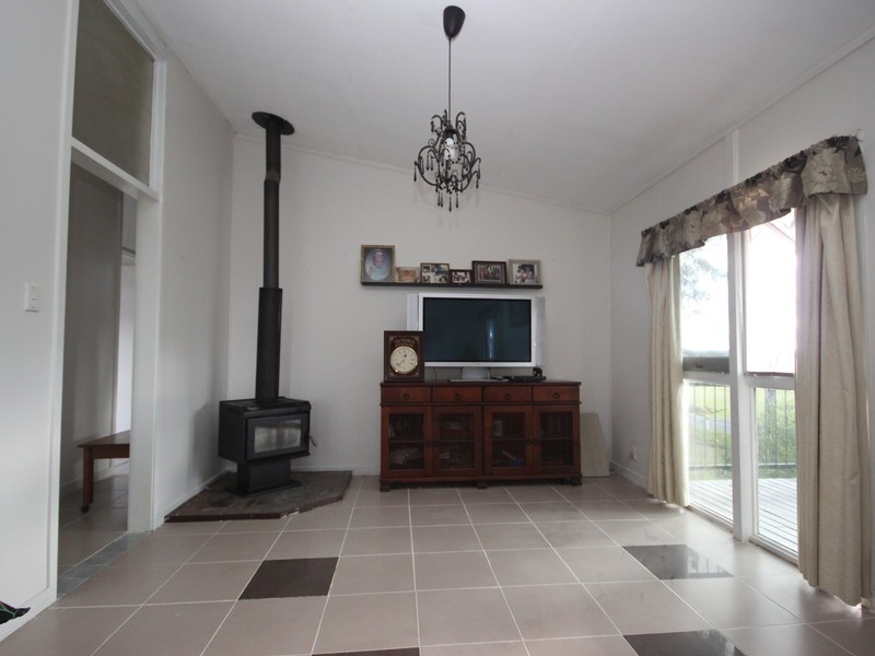 42 Bognuda st, Bundamba QLD 4304