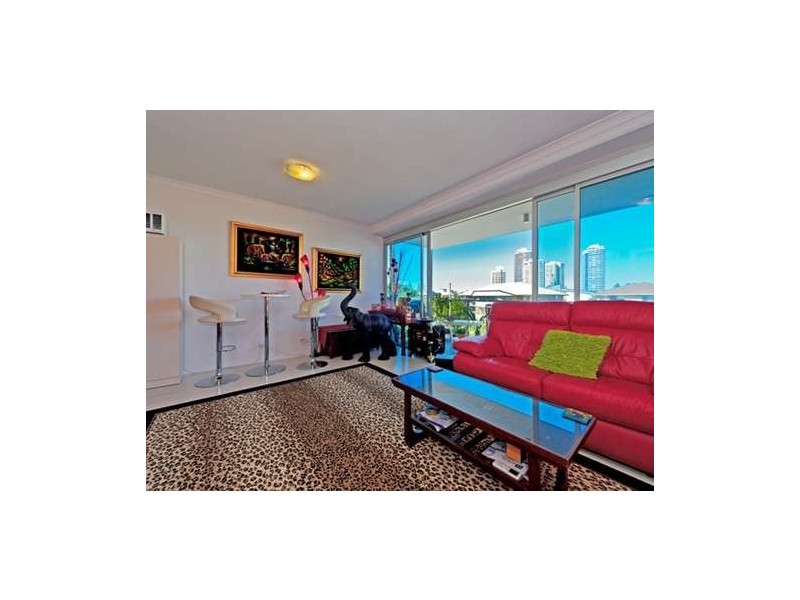 305/33-37 Madang Cres, Runaway Bay QLD 4216