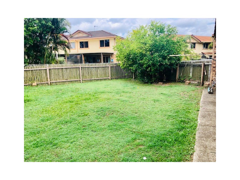 90/170 Central st, Labrador QLD 4215