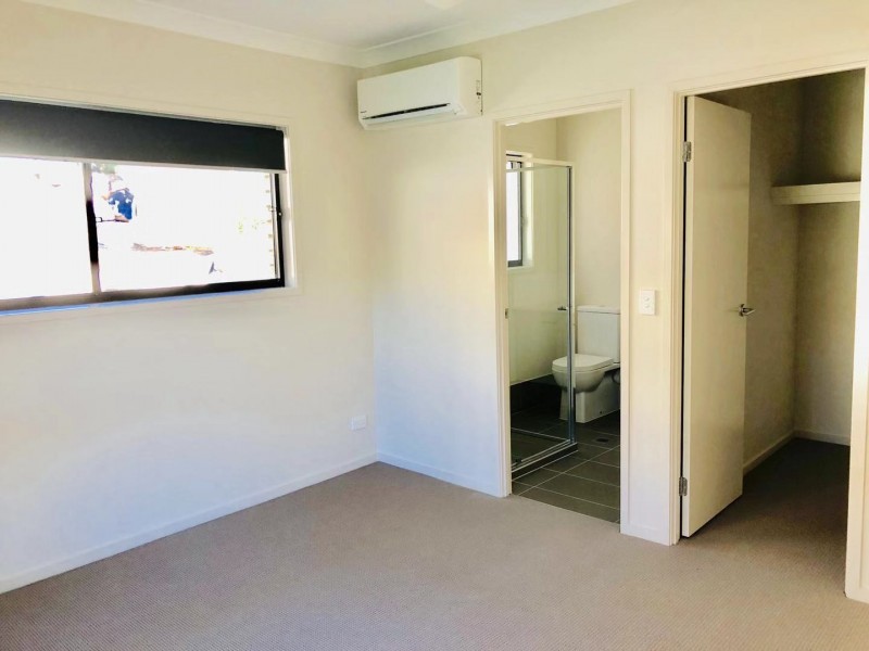 24 (unit 1) Sandy Close, Browns Plains QLD 4118