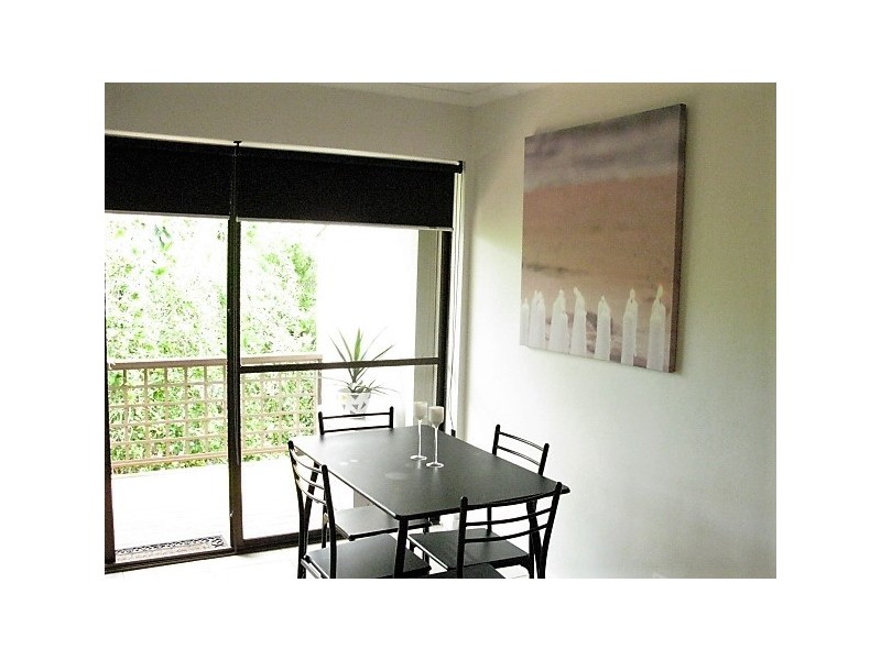 111 Markeri Street, Mermaid Waters QLD 4218