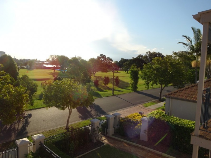 119 Coutts Street, Bulimba QLD 4171