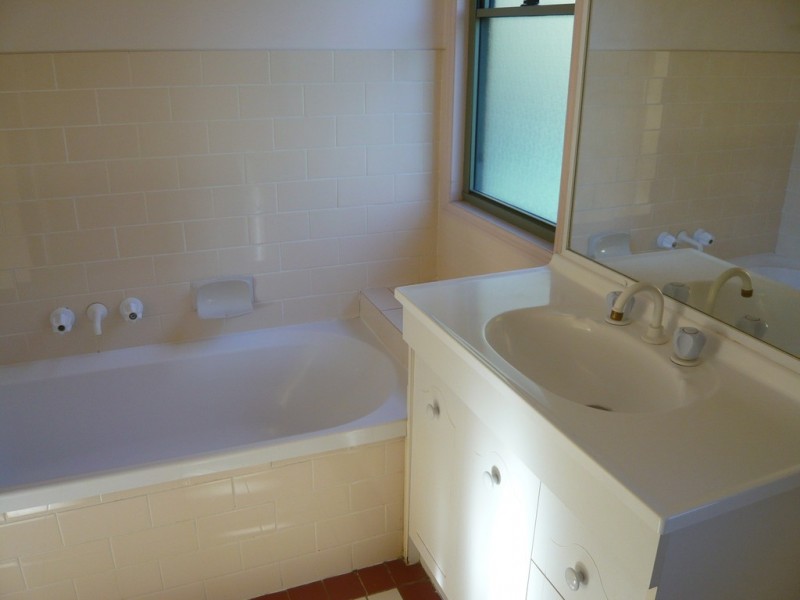 27/18 Batchworth Road, Molendinar QLD 4214