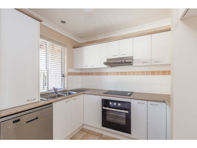 Unit 98 / 333 Colburn Avenue, Victoria Point QLD 4165