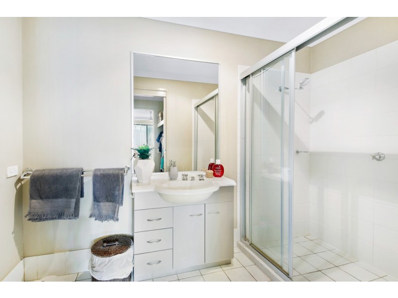 87/590 Pine Ridge Road, Coombabah QLD 4216