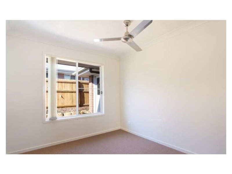 16 Freya Street, Brassall QLD 4305