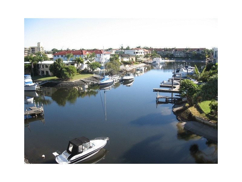 404/33-37 Madang Cres, Runaway Bay QLD 4216