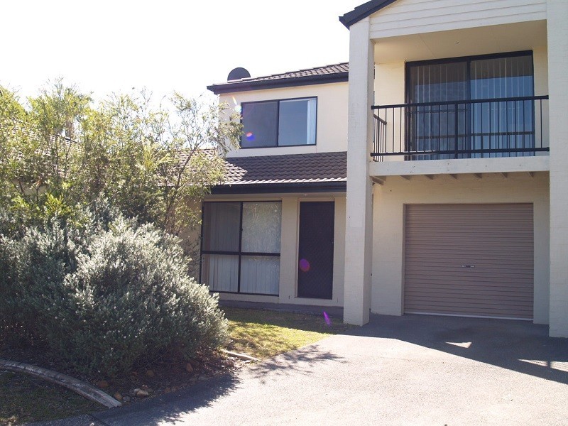 LKO/590 PINE RIDGE ROAD, Coombabah QLD 4216