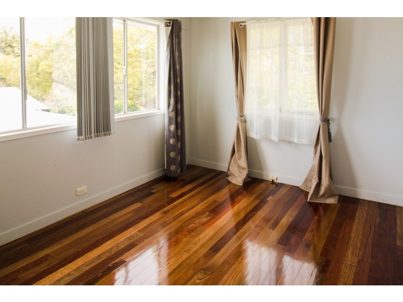 #48 Kingaroy Street, Stafford Heights QLD 4053