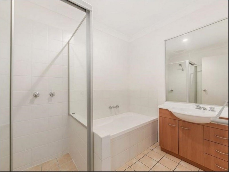 LMO/590 PINE RIDGE ROAD, Coombabah QLD 4216