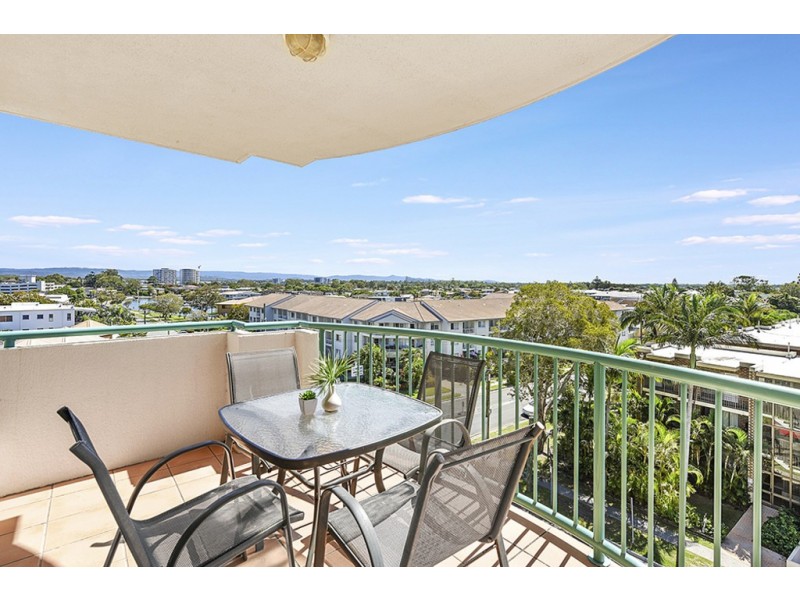 51/484-488 Marine Parade, Biggera Waters QLD 4216