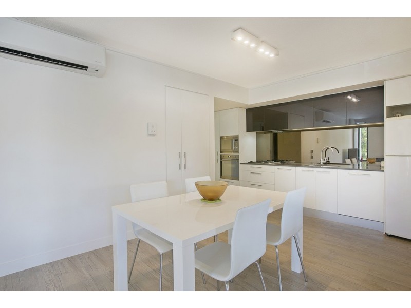 6/125 Melbourne St, South Brisbane QLD 4101