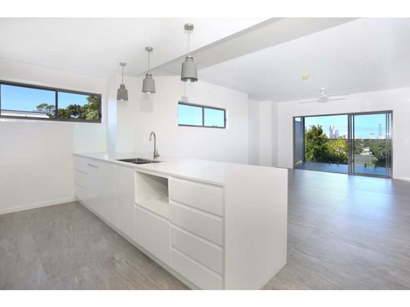 248 Benowa Road, Benowa QLD 4217