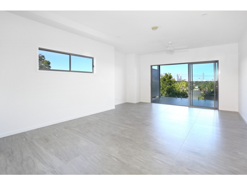 248 Benowa Road, Benowa QLD 4217