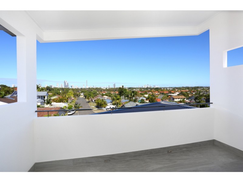 248 Benowa Road, Benowa QLD 4217