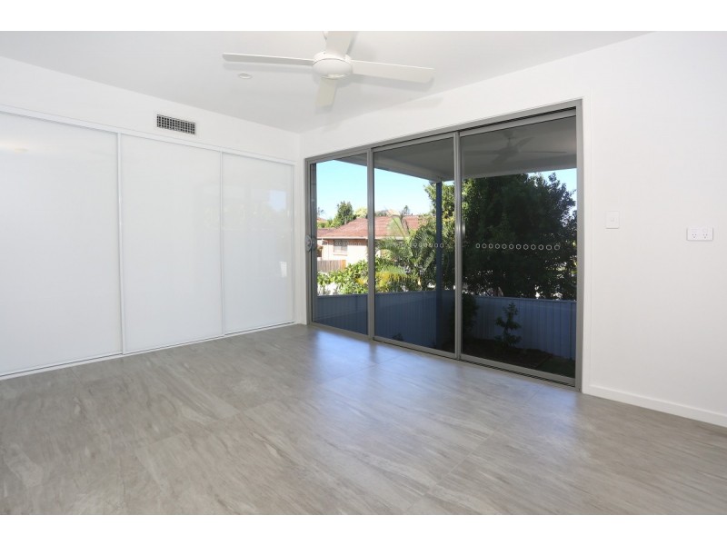 248 Benowa Road, Benowa QLD 4217