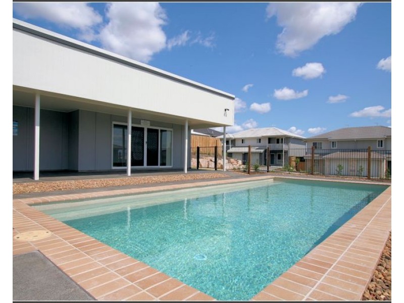 77/27 Tequesta Drive, Beaudesert QLD 4285