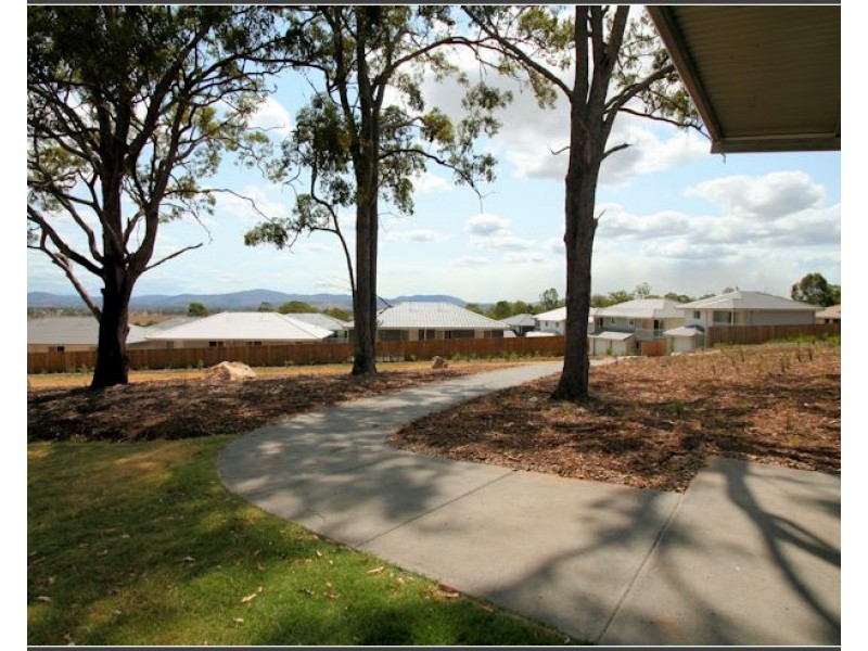 77/27 Tequesta Drive, Beaudesert QLD 4285