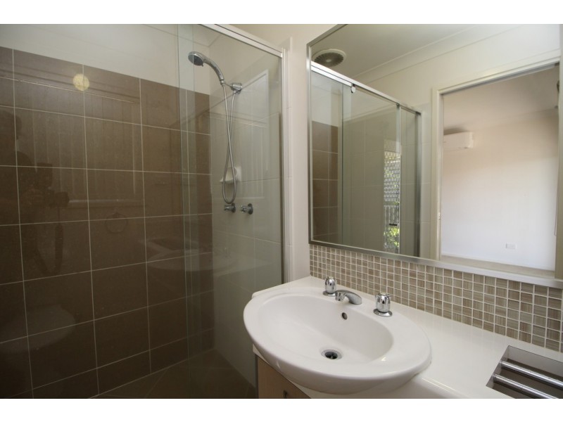 21/350 Leitchs Rd, Brendale QLD 4500