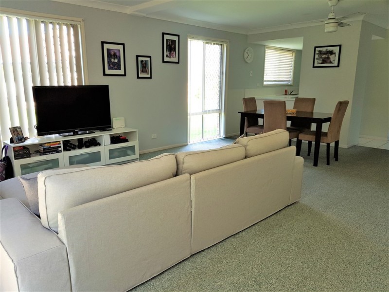 8/11 Waterford Court, Bundall QLD 4217