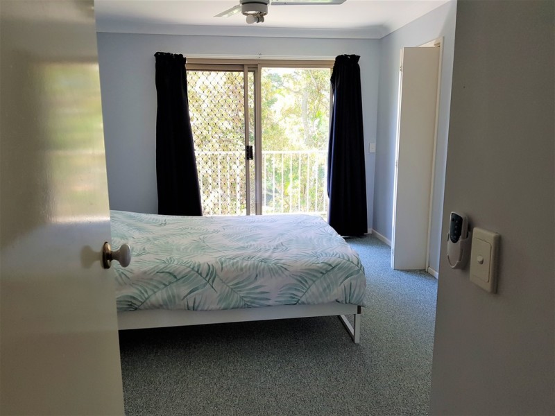 8/11 Waterford Court, Bundall QLD 4217