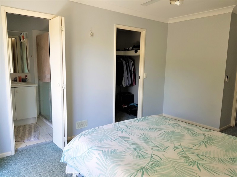 8/11 Waterford Court, Bundall QLD 4217