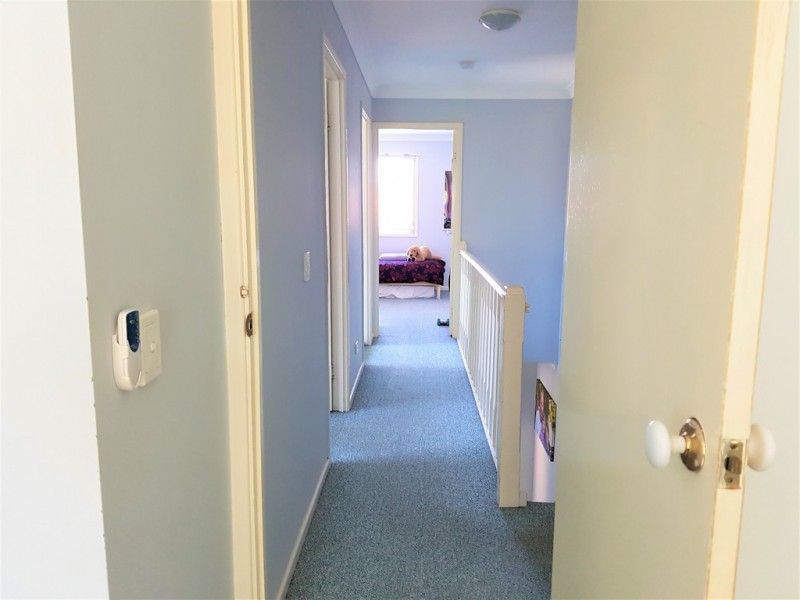 8/11 Waterford Court, Bundall QLD 4217