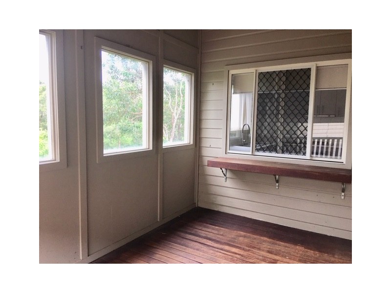 35 Emerald Cres, Springfield Lakes QLD 4300