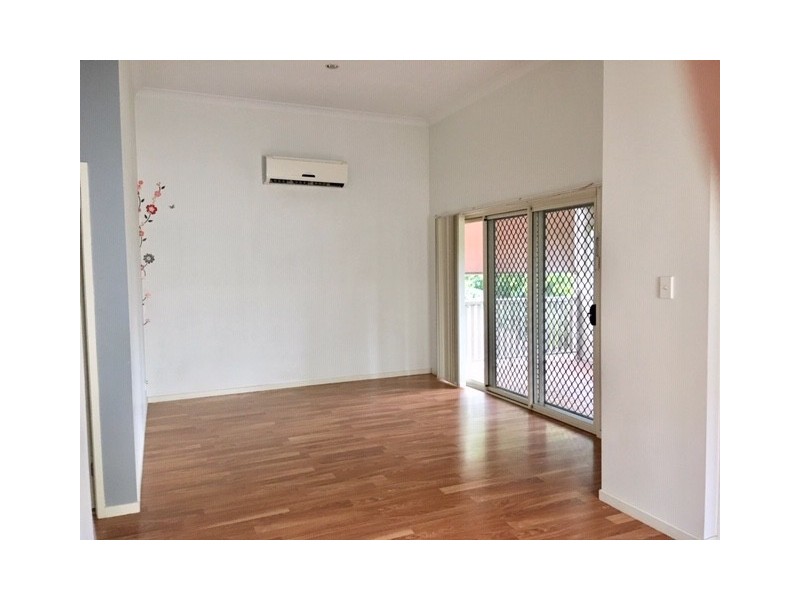 35 Emerald Cres, Springfield Lakes QLD 4300