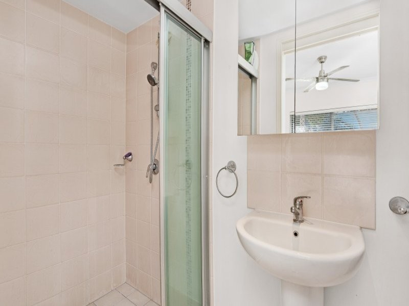 2/16 Wren St, Bowen Hills QLD 4006