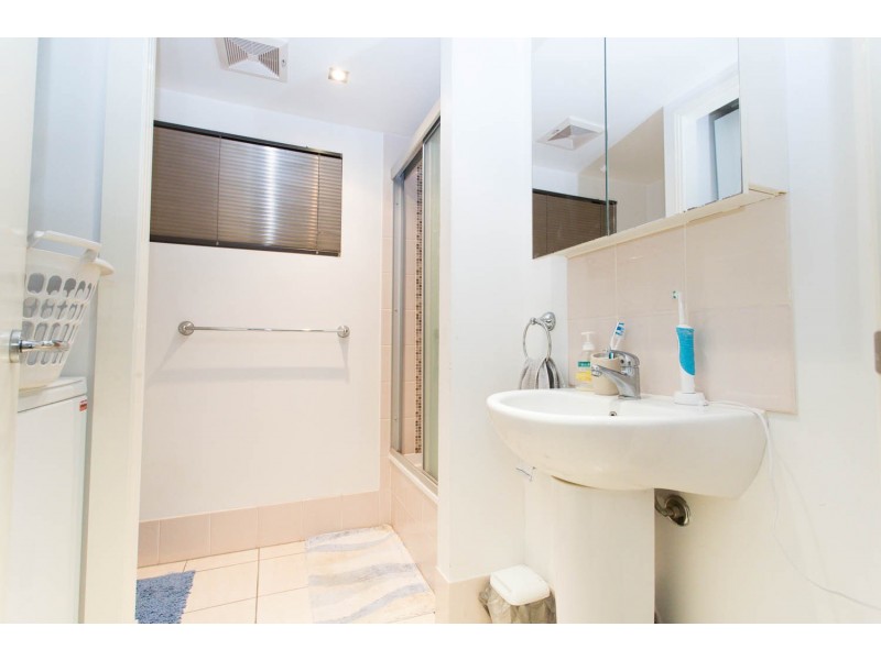 2/16 Wren St, Bowen Hills QLD 4006