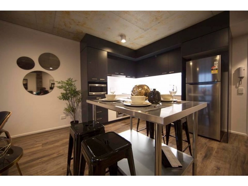 102/190 Varsity Parade, Varsity Lakes QLD 4227