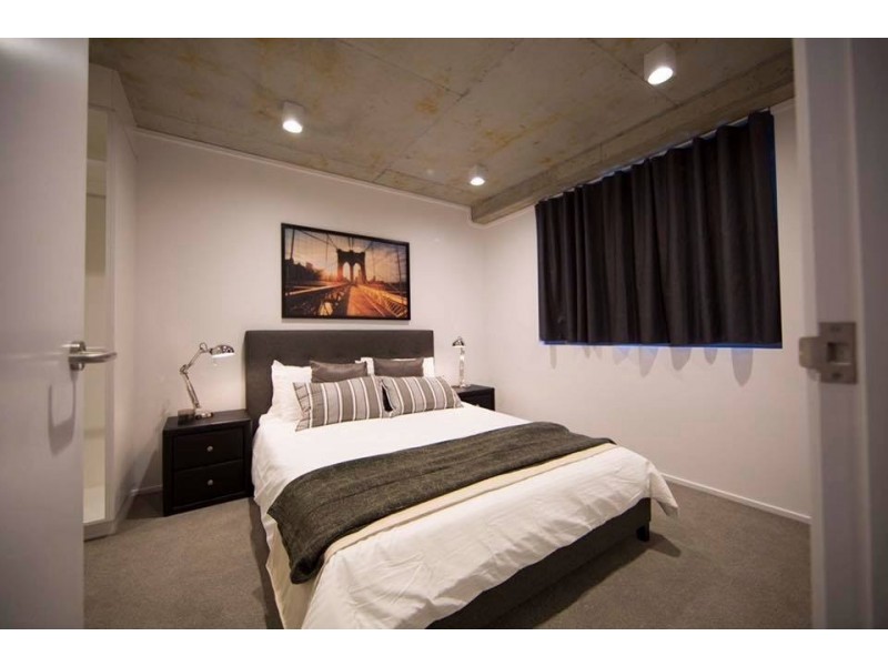 102/190 Varsity Parade, Varsity Lakes QLD 4227