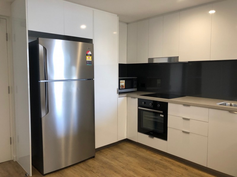 231/33 Lakefront Cres, Varsity Lakes QLD 4227